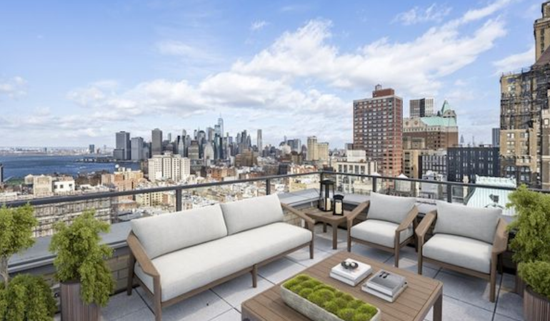 Luxury Apartment for Rent with City View