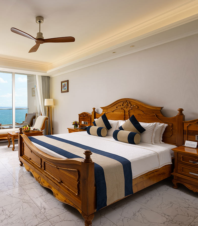 Premier Room